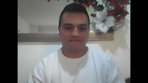 Snapshot of ahntony__69 chatting on December 2024 02:10:01 PM ahntony 69 online show from December 2024 02:10:01 PM