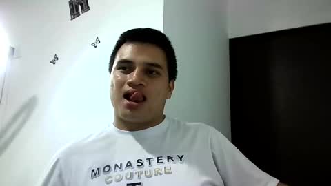 Snapshot of ahntony__69 chatting on January 2025 04:32:01 AM ahntony 69 online show from January 2025 04:32:01 AM