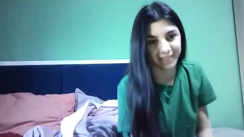 Snapshot of ahotkitty18 chatting on January 2025 09:43:02 AM Selena online show from January 2025 09:43:02 AM