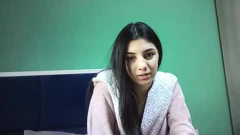 Snapshot of ahotkitty18 chatting on January 2025 08:57:02 AM Selena online show from January 2025 08:57:02 AM