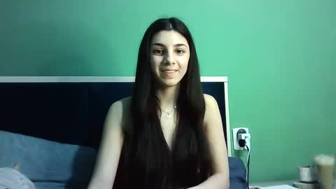 Snapshot of ahotkitty18 chatting on January 2025 03:48:01 PM Selena online show from January 2025 03:48:01 PM