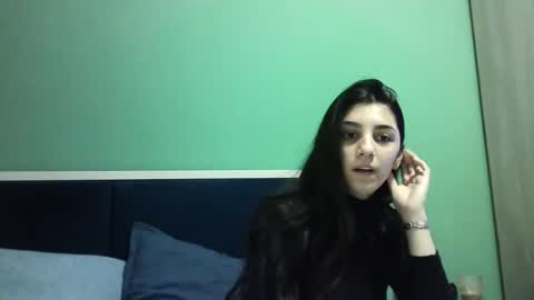 Snapshot of ahotkitty18 chatting on January 2025 10:40:01 AM Selena online show from January 2025 10:40:01 AM