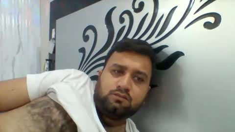 ahtisham118 online show from October 2025 07:53:02 AM