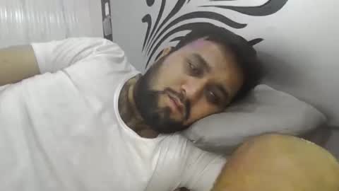 ahtisham118 online show from November 2025 12:11:01 AM