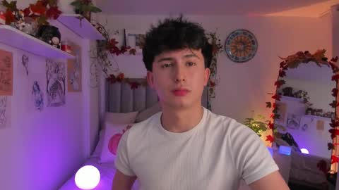 Snapshot of aidan_hale chatting on October 2025 02:12:01 AM A H online show from October 2025 02:12:01 AM