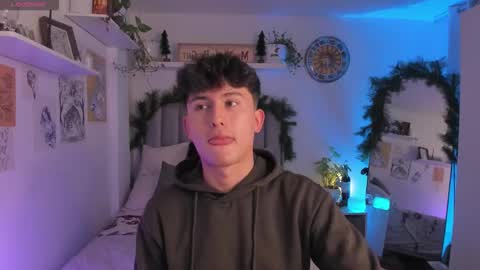 Snapshot of aidan_hale chatting on December 2025 11:14:02 PM A H online show from December 2025 11:14:02 PM