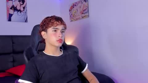 Aiden  online show from September 2025 12:05:01 PM