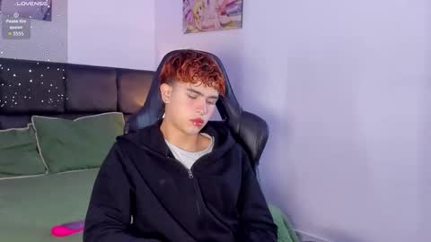 Aiden  online show from September 2025 12:05:02 PM