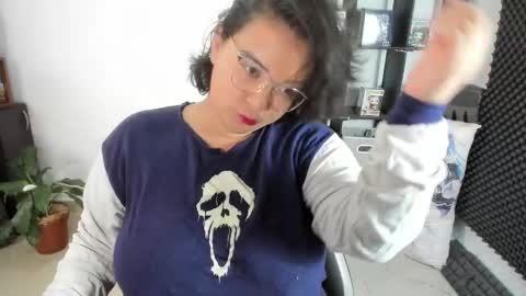 Catalina online show from December 2024 12:45:02 PM