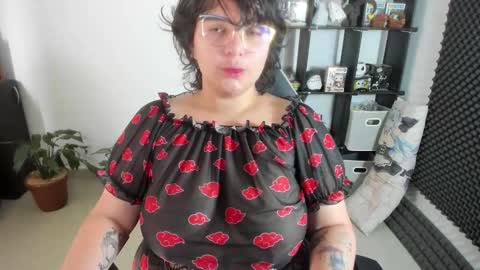 Catalina online show from February 2025 01:30:01 PM