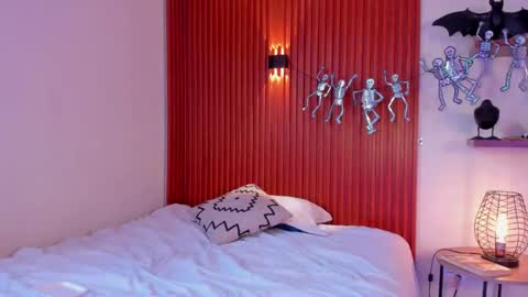 aikopum online show from September 2025 01:14:02 PM