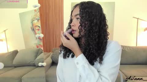 Alisson online show from September 2025 07:41:01 PM