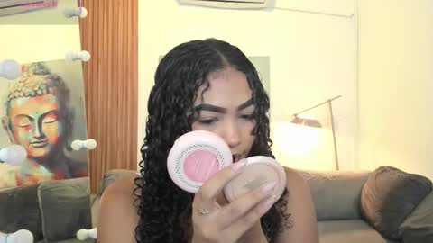 Alisson online show from October 2025 07:44:01 PM