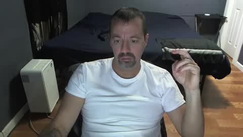 Daddy online show from January 2025 07:20:01 PM