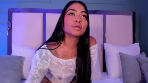  Aisha  online show from September 2025 04:22:01 AM