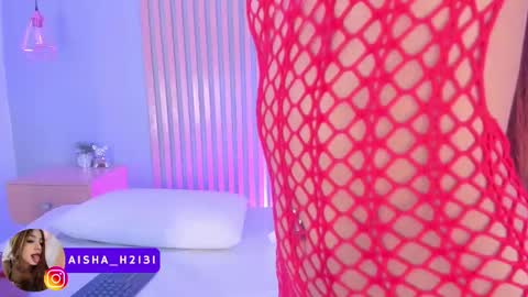 Aisha online show from September 2025 10:00:02 PM