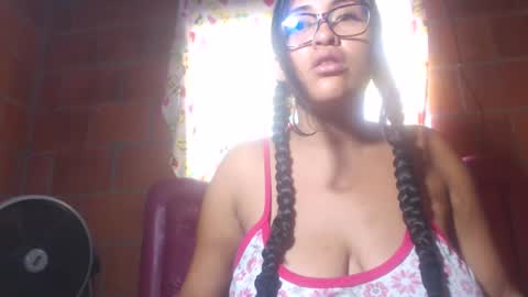 aisha koswell3 online show from January 2025 02:24:02 PM