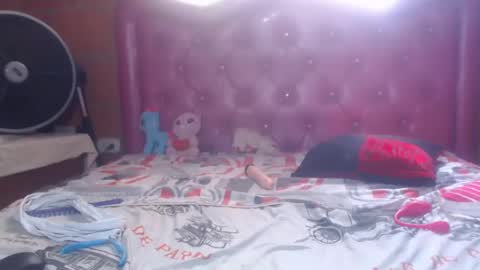 aisha koswell3 online show from January 2025 05:37:02 PM