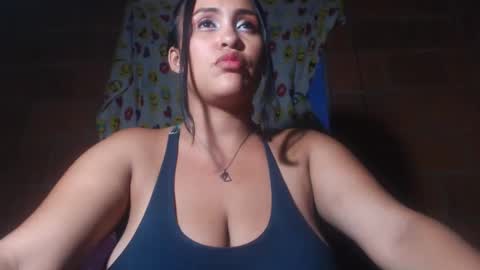 aisha koswell3 online show from February 2025 11:32:01 PM