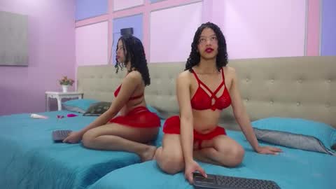 Aisha Noir online show from October 2025 12:13:02 PM