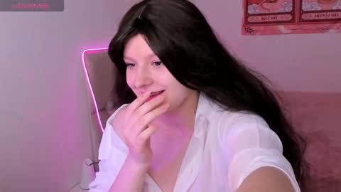 Snapshot of aishaaysitt chatting on October 2025 03:28:01 AM Aisha online show from October 2025 03:28:01 AM