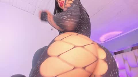 Snapshot of aishakassandra chatting on February 2025 02:30:01 PM KASSANDRA online show from February 2025 02:30:01 PM