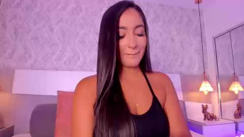 Aisha online show from September 2025 04:07:01 PM