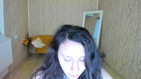 Aisha online show from December 2024 05:25:02 AM