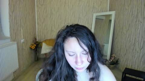 Aisha online show from February 2025 03:35:01 AM