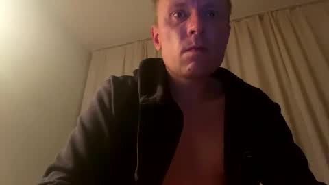 J online show from October 2025 12:08:02 AM