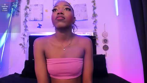 Snapshot of akarirosetti chatting on September 2025 12:21:01 PM akarirosetti online show from September 2025 12:21:01 PM