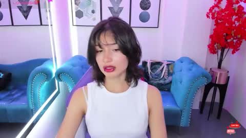 Snapshot of akaza_hakuji_ chatting on September 2025 12:54:01 PM Azaka online show from September 2025 12:54:01 PM