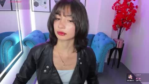 Snapshot of akaza_hakuji_ chatting on October 2025 01:08:02 PM Azaka online show from October 2025 01:08:02 PM