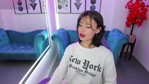 Snapshot of akaza_hakuji_ chatting on October 2025 12:35:01 PM Azaka online show from October 2025 12:35:01 PM