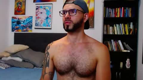akiles online show from December 2024 02:05:01 AM