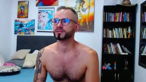 akiles online show from December 2024 11:26:02 PM