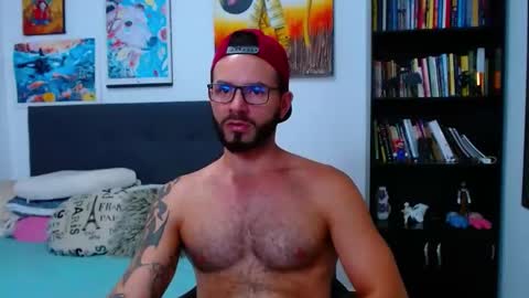 akiles online show from February 2025 02:08:02 AM