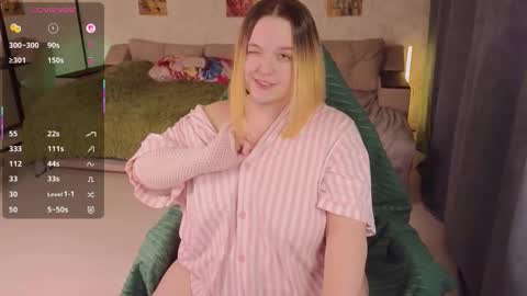 Snapshot of akinohana chatting on November 2025 11:10:02 AM Aki online show from November 2025 11:10:02 AM