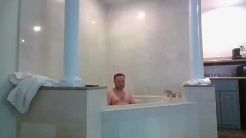 Snapshot of aktorxxl chatting on October 2025 10:29:02 PM AktorXXL online show from October 2025 10:29:02 PM