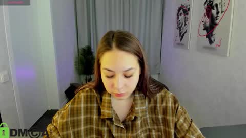 Snapshot of al1ice_moures chatting on November 2025 01:08:01 AM Al1ice online show from November 2025 01:08:01 AM