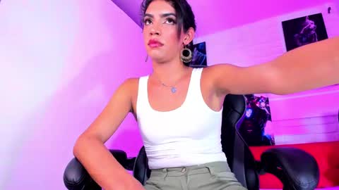 Alahia Rodriguez online show from December 2024 12:08:01 AM