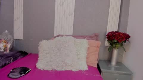 alahia_am online show from February 2025 02:48:01 PM