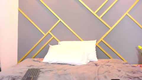 Snapshot of alaia_colins chatting on February 2025 07:01:02 AM alaia_colins online show from February 2025 07:01:02 AM