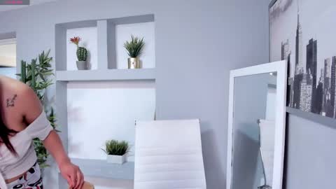 Snapshot of alaia_soto chatting on March 2025 12:33:02 AM alaia_soto online show from March 2025 12:33:02 AM