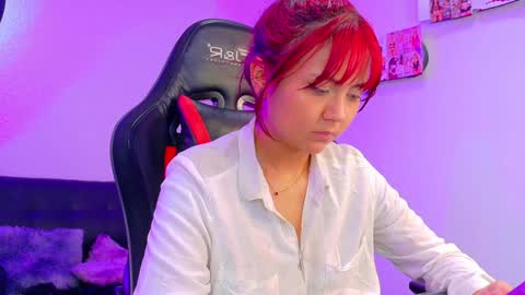  Alaia  online show from January 2025 05:47:02 PM