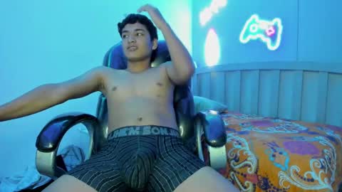 Alam online show from September 2025 03:35:02 PM