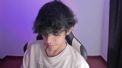 Snapshot of alan18n chatting on December 2024 08:29:01 AM alan18n online show from December 2024 08:29:01 AM