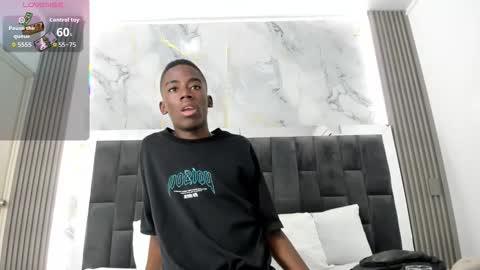 alan_blacke online show from October 2025 08:30:02 PM