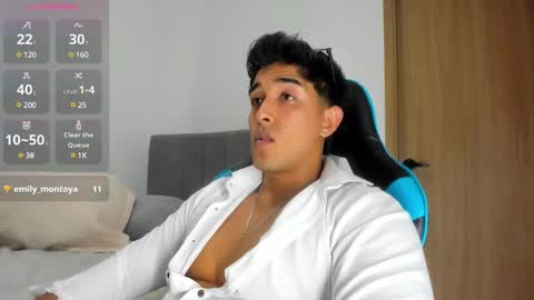 Snapshot of alan_greek_1 chatting on December 2024 12:47:01 AM Alan greek online show from December 2024 12:47:01 AM