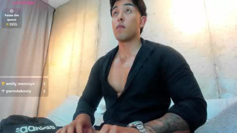 Snapshot of alan_greek_1 chatting on December 2024 04:49:02 AM Alan greek online show from December 2024 04:49:02 AM